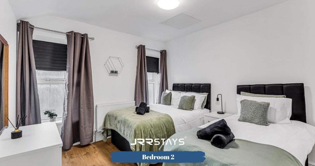 Cardiff Stylish 2 Bedroom Sleeps 6 Wi-Fi - Jrr Stays Luaran gambar